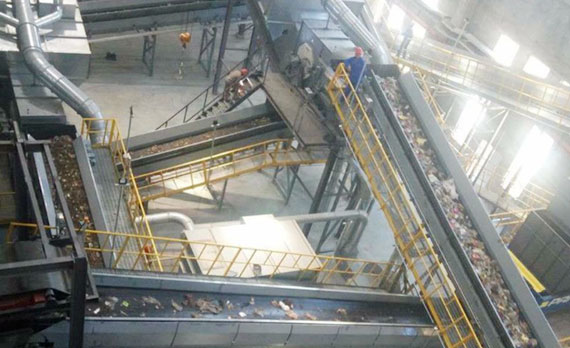 生活垃圾處理設(shè)備現(xiàn)場